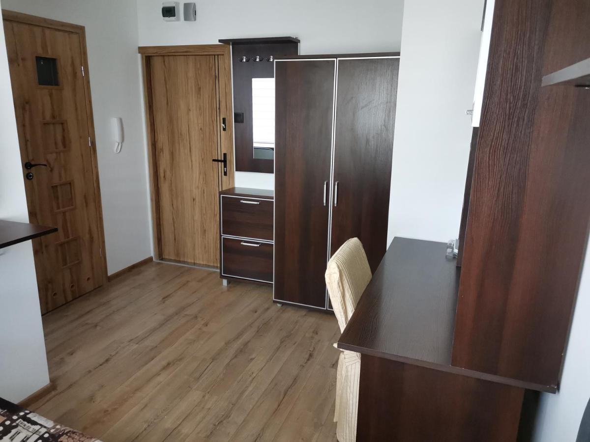 Przytulny Apartament W Wiezowcu - Centrum Miasta Podwislocze 38 제수프 외부 사진