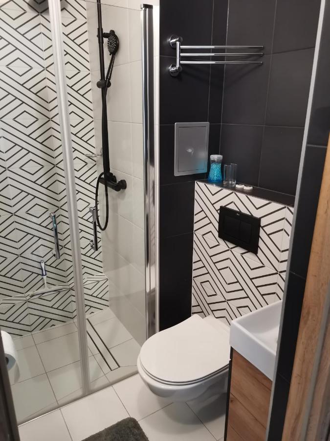 Przytulny Apartament W Wiezowcu - Centrum Miasta Podwislocze 38 제수프 외부 사진