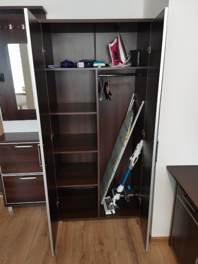 Przytulny Apartament W Wiezowcu - Centrum Miasta Podwislocze 38 제수프 외부 사진